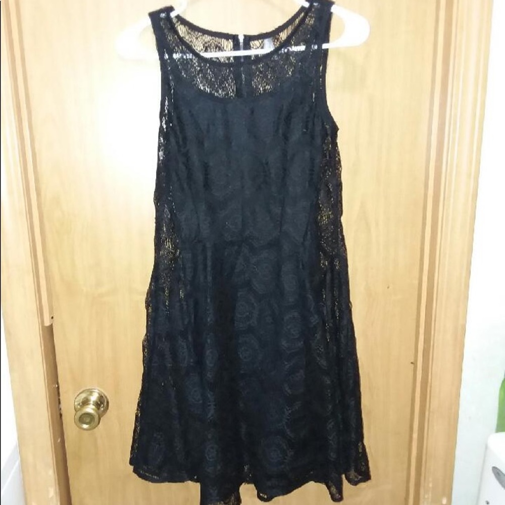 black lace dress